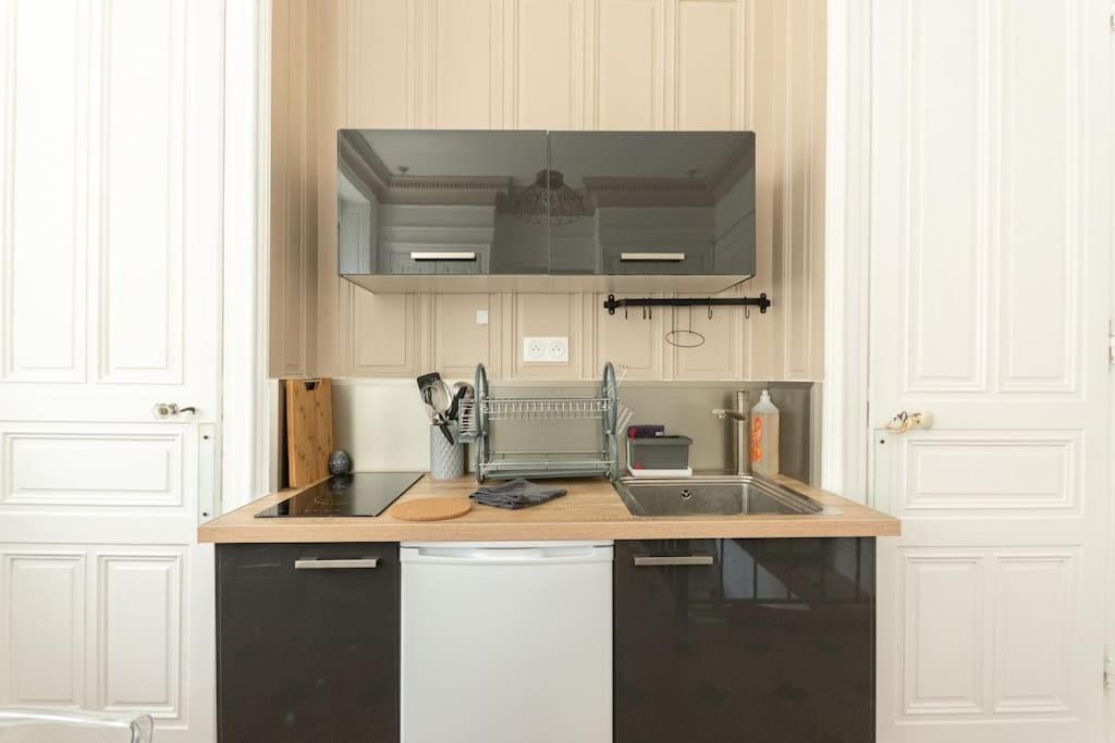 Apartment Immeuble L'aristocrate - L'authentique - Bd Carnot *